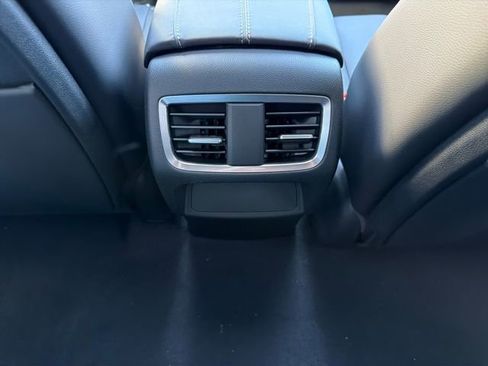 Used 2026 Acura RDX SH-AWD image 25