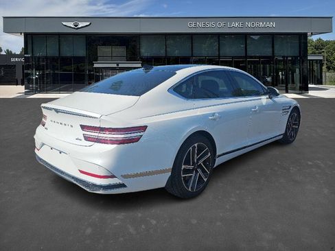 Used 2025 Genesis G80 2.5T Advanced image 5