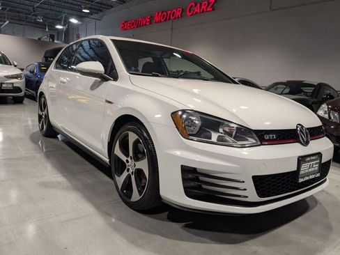 Used 2016 Volkswagen GTI S FWD image 13