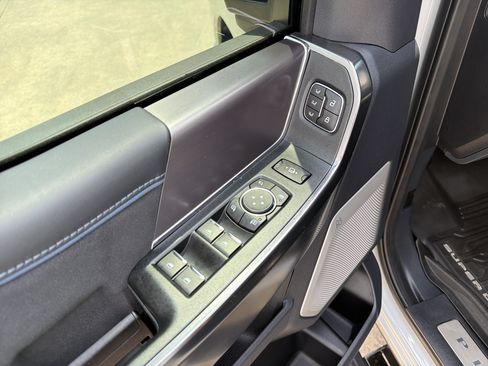 Used 2026 Ford F350 Platinum AWD/4WD image 10