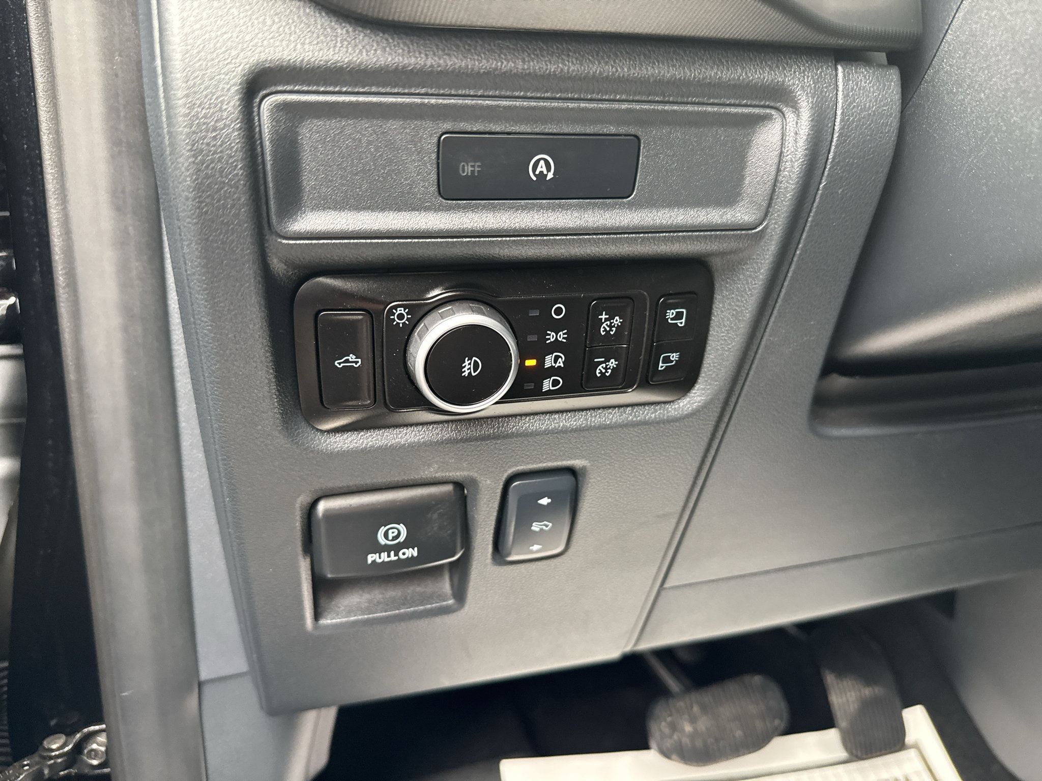 Used 2025 Ford F150 Platinum AWD/4WD image 11