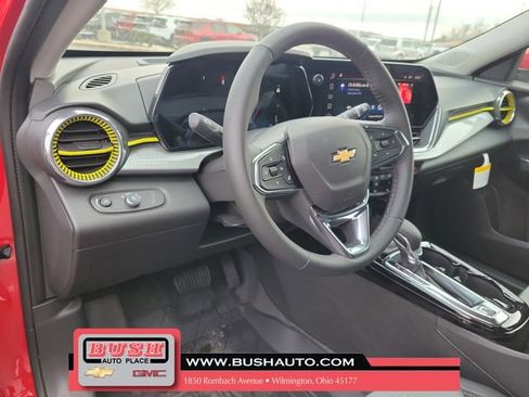New 2026 Chevrolet Trax LT w/ Driver Confidence Package image 17