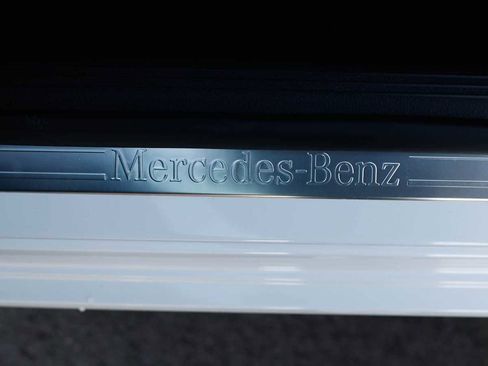 New 2026 Mercedes-Benz C 300 4MATIC Sedan image 9