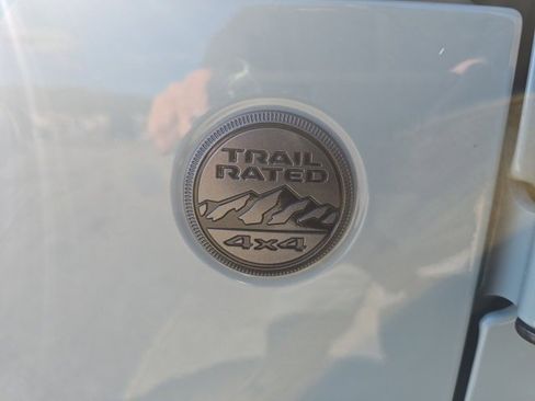 Used 2024 Jeep Wrangler Sport S image 11