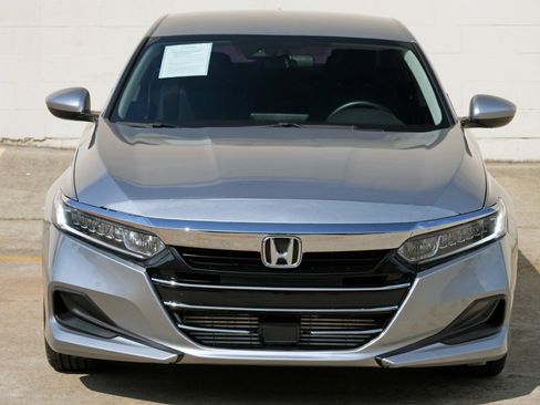 Used 2022 Honda Accord LX image 40