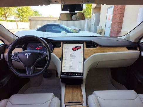 Used 2018 Tesla Model S 75D AWD/4WD image 17