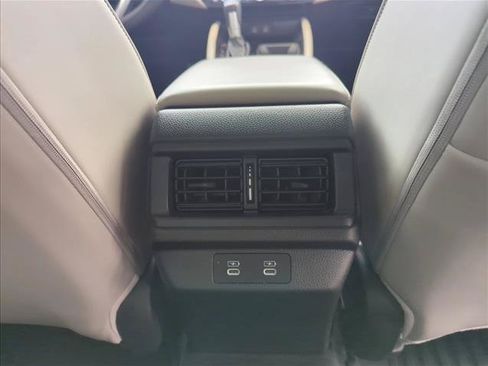 Used 2025 Honda Accord Touring image 19