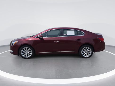 Used 2016 Buick LaCrosse Leather w/ Experience Buick Package FWD image 6