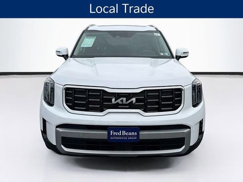 Certified 2023 Kia Telluride S w/ S Sunroof Package image 2