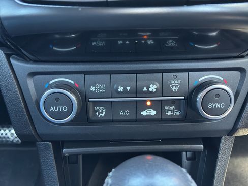 Used 2021 Acura ILX FWD image 37