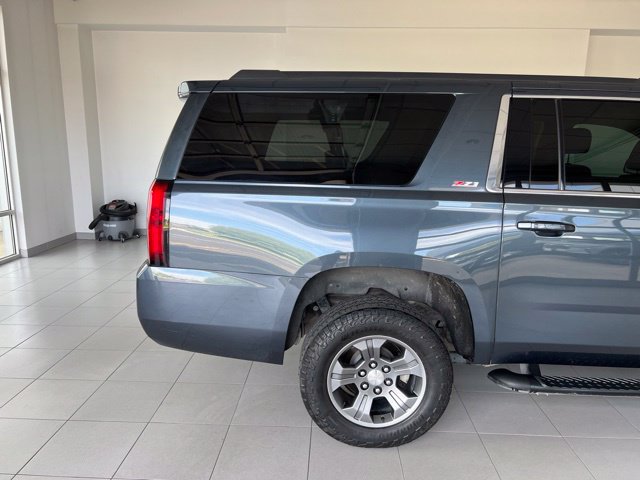 Used 2020 Chevrolet Suburban LT AWD/4WD image 9