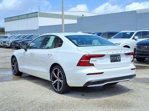 Certified 2023 Volvo S60 B5 Core w/ Climate Package FWD image 5