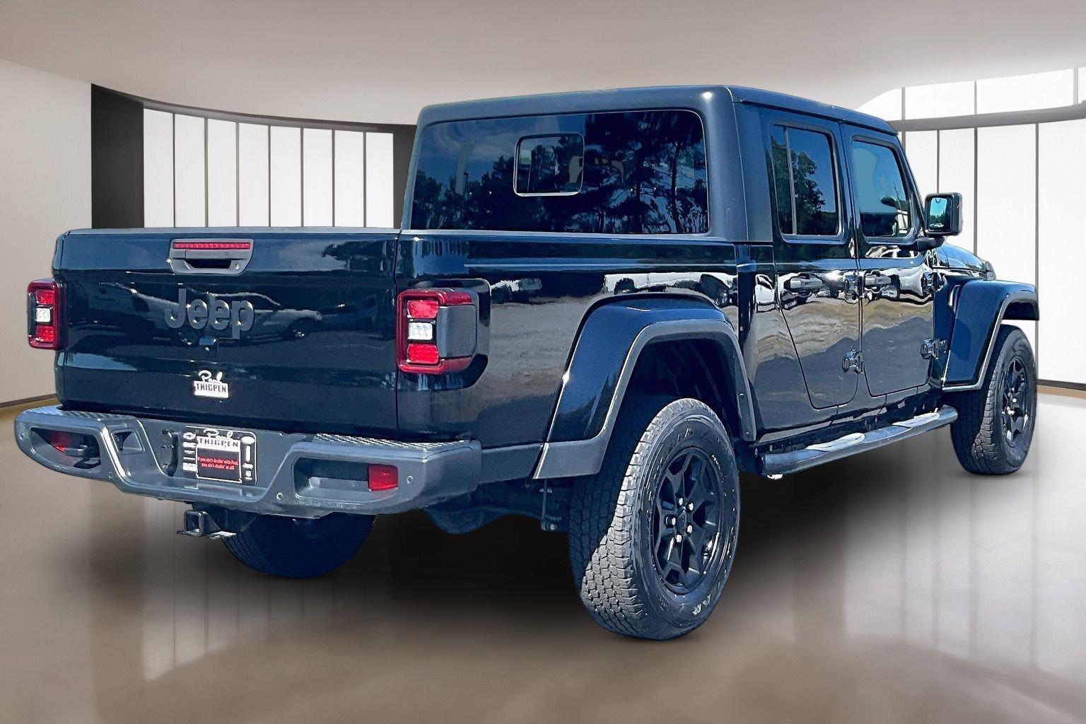 Used 2021 Jeep Gladiator Sport AWD/4WD image 7