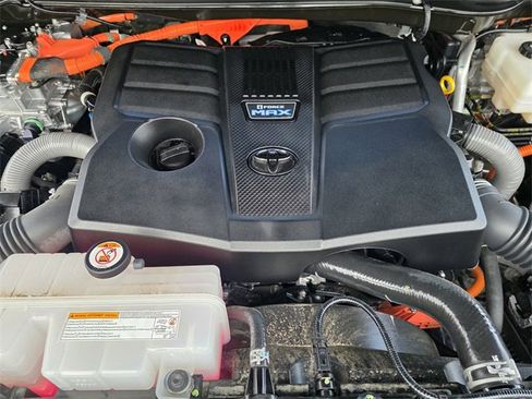 Used 2025 Toyota Tundra Capstone image 23