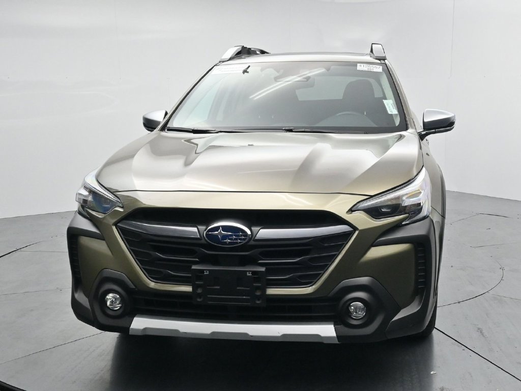 Used 2024 Subaru Outback Touring XT AWD/4WD image 3