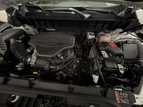 Used 2019 GMC Acadia SLT image 28