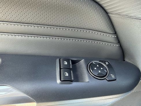Used 2024 Ford Mustang GT Premium RWD image 13