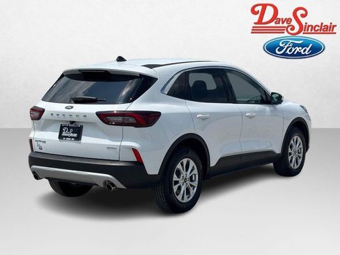 Used 2023 Ford Escape Active w/ Tech Pack #2 AWD/4WD image 7