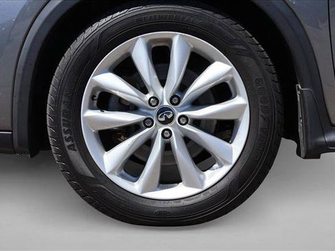 Used 2019 INFINITI QX50 Essential w/ Premium Heat Package AWD/4WD image 9