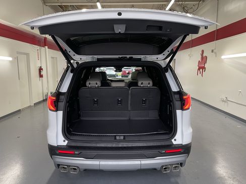 New 2026 GMC Acadia Elevation w/ Elevation Premium Package image 8