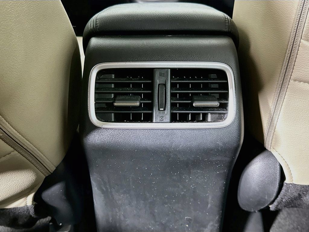 Used 2016 Honda CR-V EX-L image 30