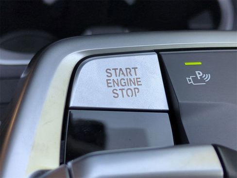 New 2026 BMW X1 xDrive28i w/ M Sport Package image 28