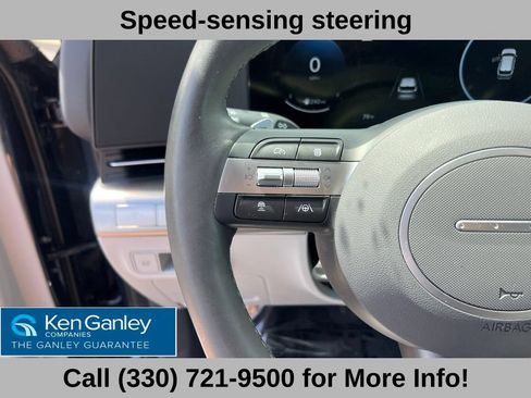 Used 2025 Hyundai Kona Limited AWD/4WD image 30