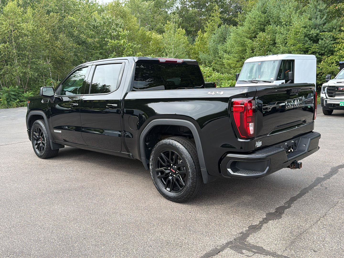 Certified 2023 GMC Sierra 1500 Elevation AWD/4WD image 3