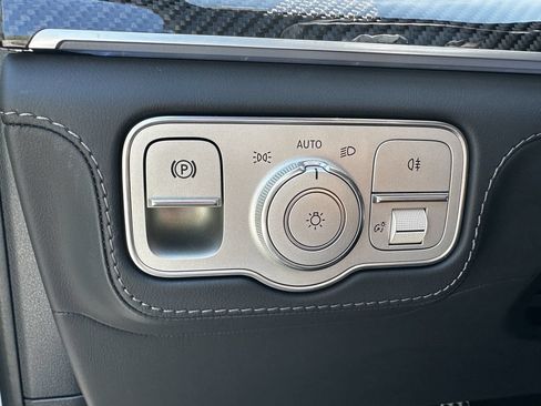 Certified 2025 Mercedes-Benz GLS 63 AMG 4MATIC image 36