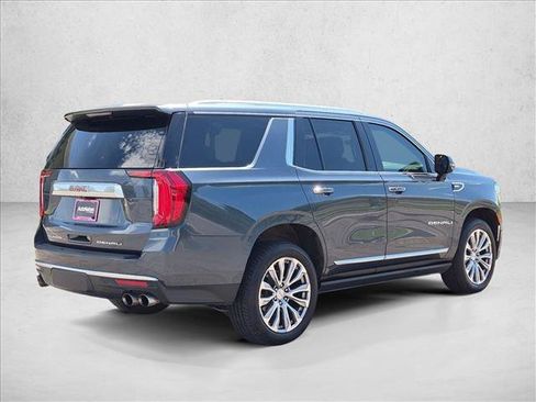 Used 2021 GMC Yukon Denali w/ Denali Premium Package AWD/4WD image 5