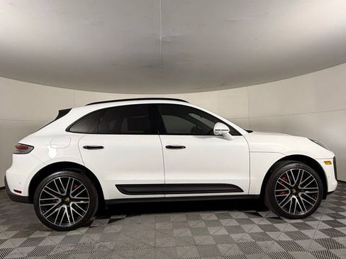 Used 2022 Porsche Macan S image 8