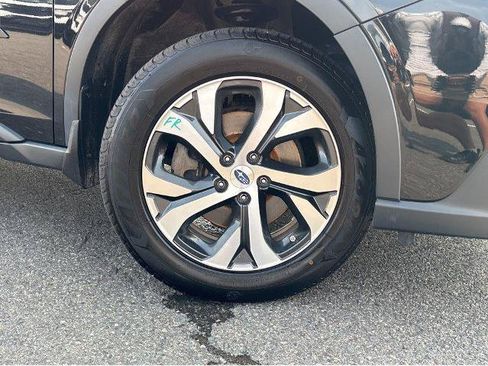 Used 2022 Subaru Outback Touring AWD/4WD image 4