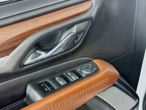 Used 2023 GMC Yukon XL Denali Ultimate image 22