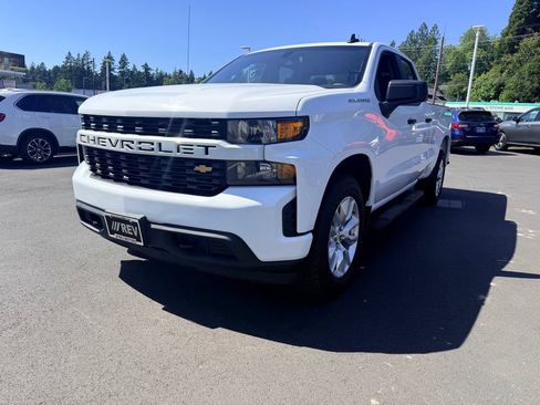 Used 2022 Chevrolet Silverado 1500 Custom AWD/4WD image 1