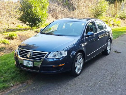 Used 2008 Volkswagen Passat Komfort FWD image 1