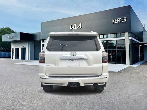 Used 2020 Toyota 4Runner Limited AWD/4WD image 7