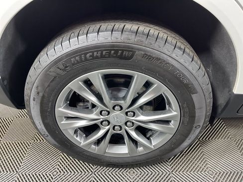 Used 2023 Cadillac XT5 Premium Luxury image 14