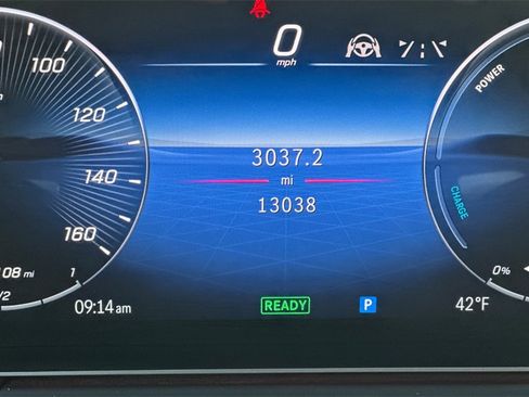 Used 2024 Mercedes-Benz GLE 450e 4MATIC image 28