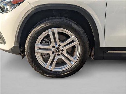 Used 2023 Mercedes-Benz GLA 250 image 23
