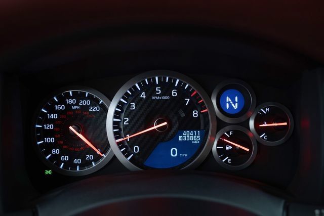 Used 2015 Nissan GT-R Black Edition AWD/4WD image 33