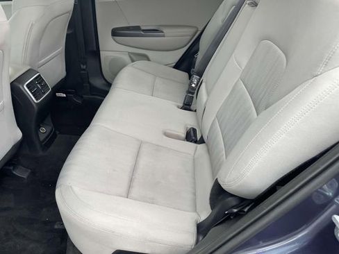 Used 2022 Kia Sportage LX image 15