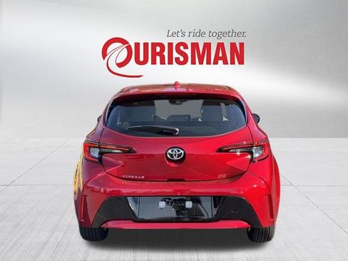Used 2024 Toyota Corolla SE image 3