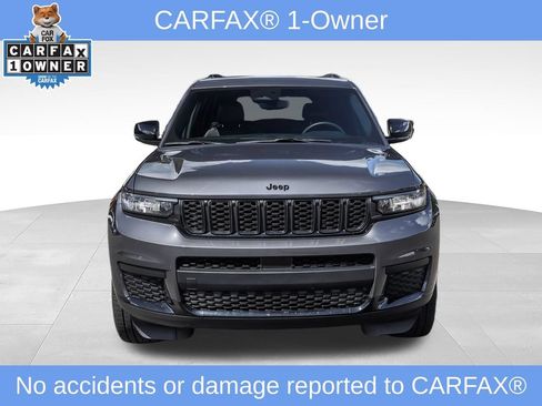 Used 2023 Jeep Grand Cherokee L Laredo AWD/4WD image 3