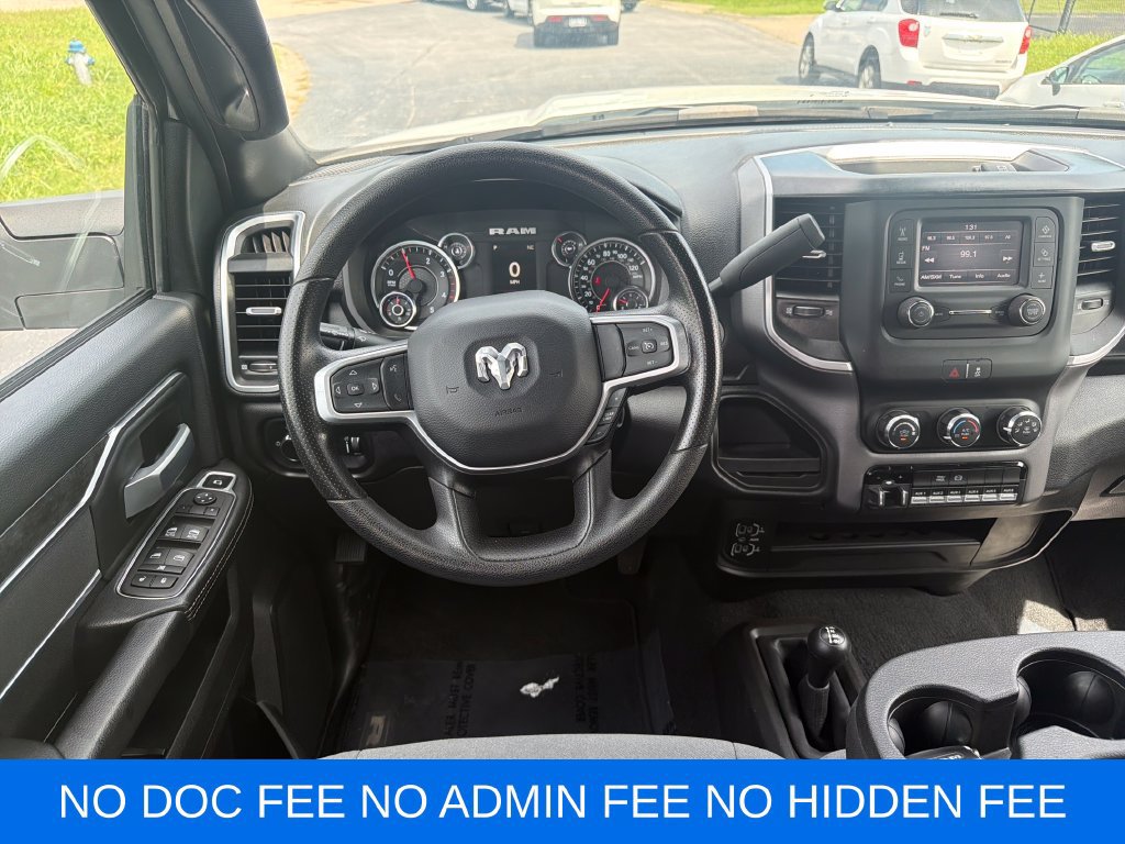 Used 2024 RAM 3500 SLT w/ Quick Order Package 2YG SLT AWD/4WD image 15