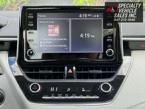 Used 2020 Toyota Corolla LE w/ LE Convenience Package FWD image 18