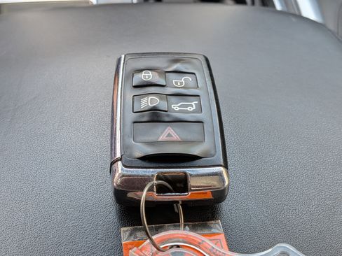 Used 2020 Land Rover Range Rover Sport HSE Dynamic AWD/4WD image 34