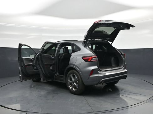 Used 2023 Ford Escape ST-Line w/ Tech Pack #1 FWD image 33