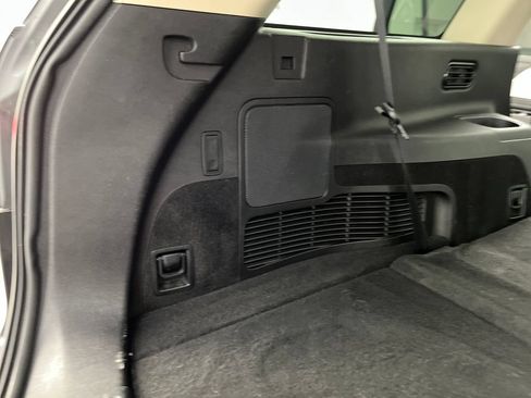 Used 2021 Lincoln Aviator Reserve w/ Equipment Group 208A AWD/4WD image 45