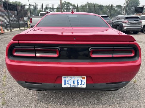 Used 2015 Dodge Challenger R/T Plus RWD image 6