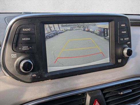 Used 2019 Hyundai Santa Fe SEL image 14